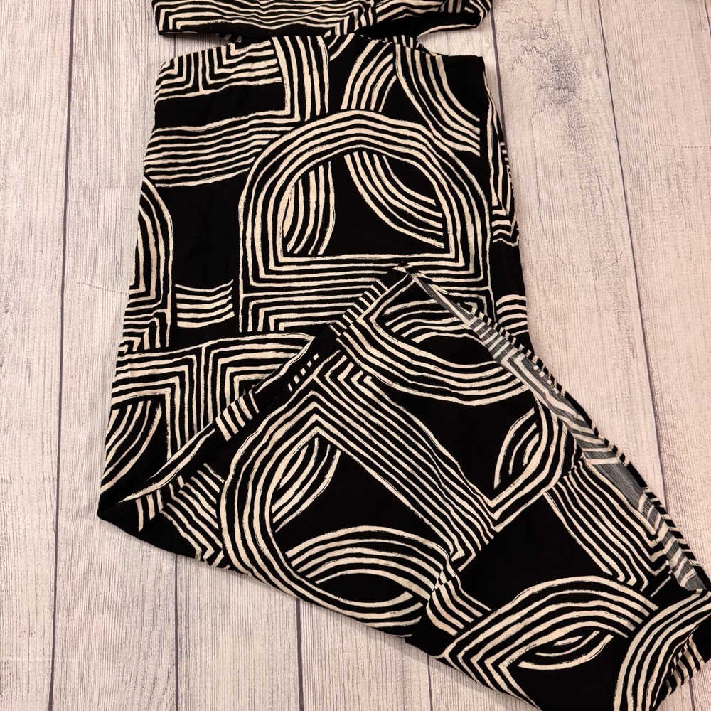 MNG Mango Cut Out Midi Dress Womens 6 Black White Geometric Sleeveless Earthy - Picture 4 of 12